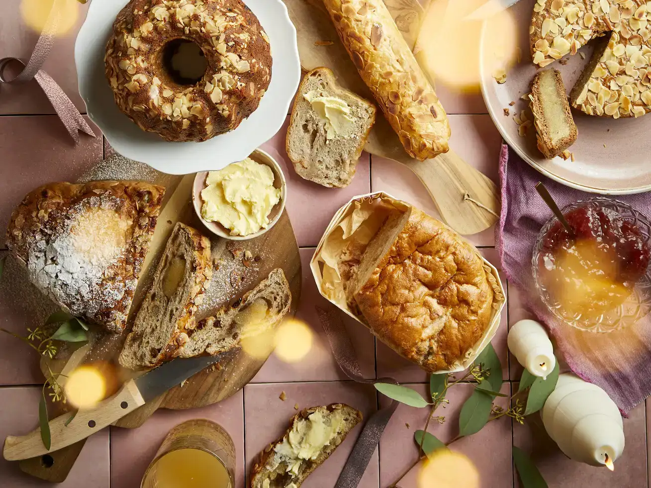 ekoplaza-biologisch-kerst2024-inspiratieboekje-brunch-brood-vanderwesten-kerststol-feeststol