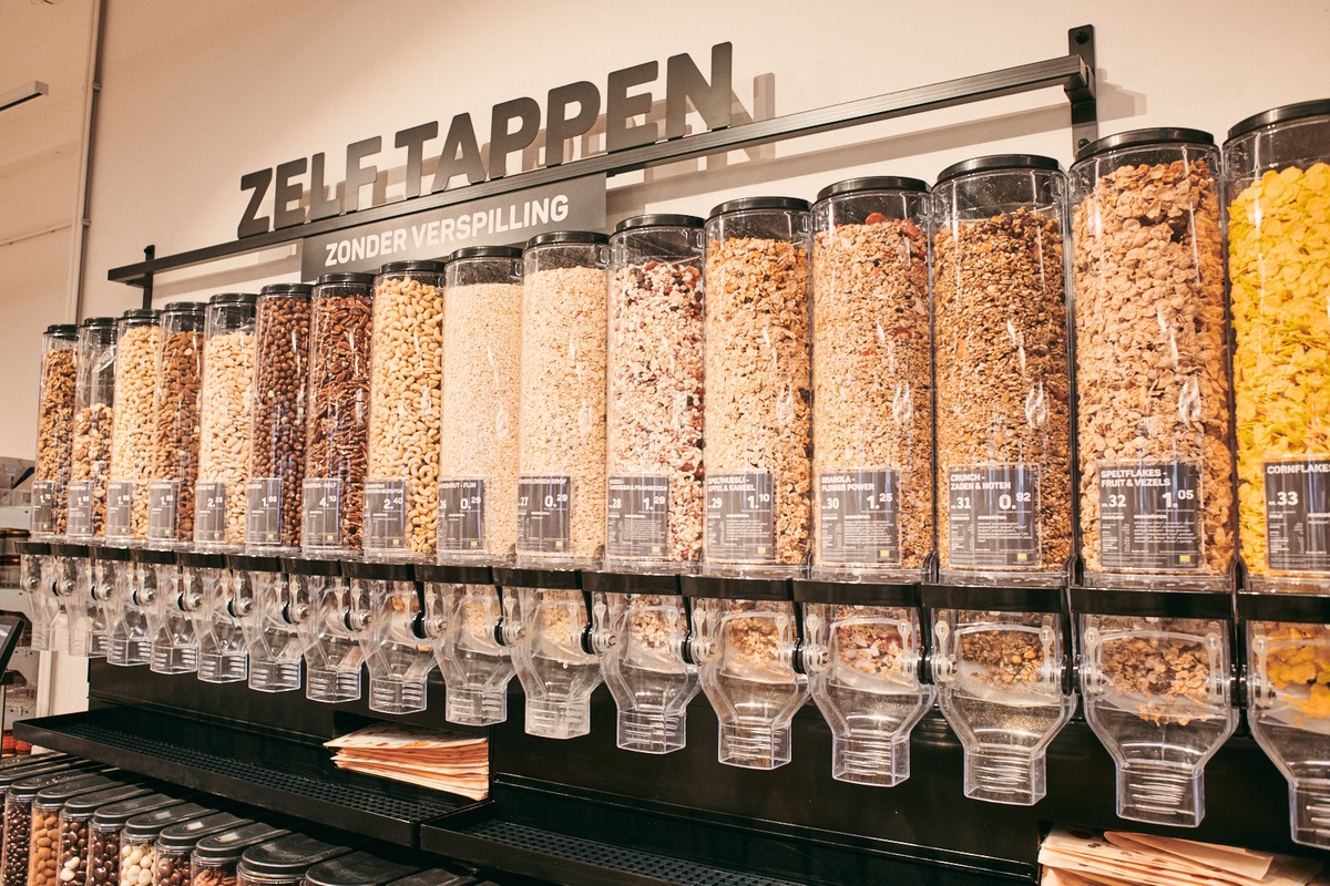 Zelf verpakken bij de Ekoplaza tapmuur