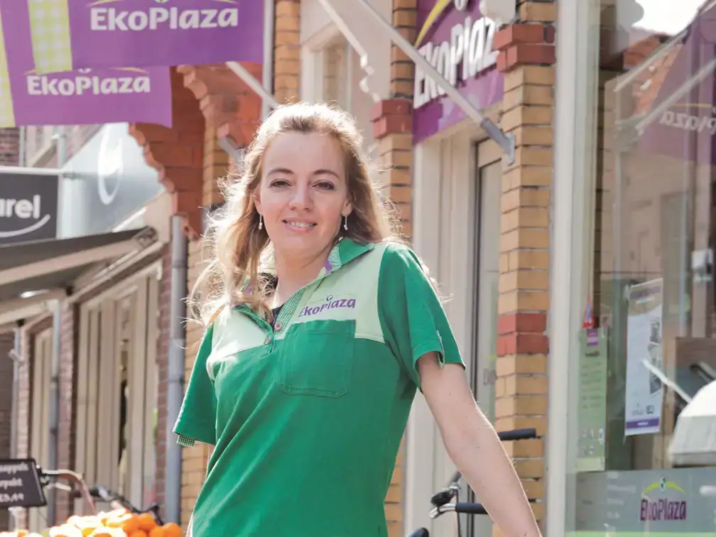 ekoplaza-polo-our-liesbeth