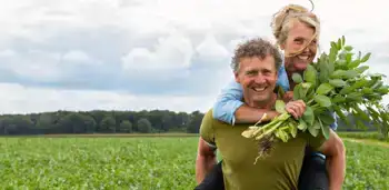 Telers Martijn en Monique Schieman op hun veld